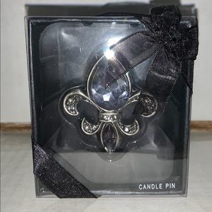 Fleur De Lis Candle Pin in Gift Box